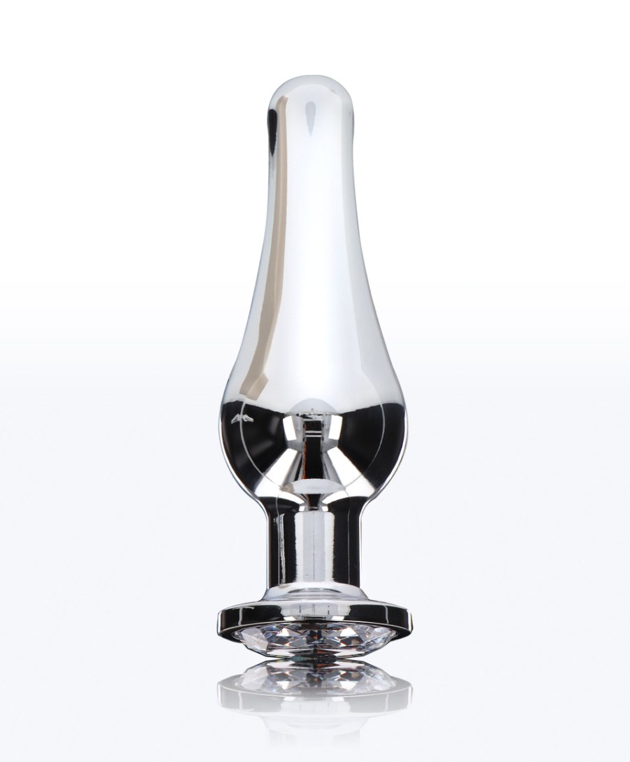 Introduce a glamorous twist to your anal adventures with the... ToyJoy - Diamond Bum Bijou Plug S - Silver photo-2
