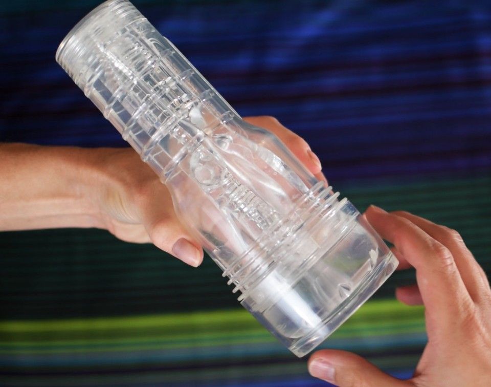 With the Fleshlight GO's discreet, light and compact des... Fleshlight - Go Torque Ice photo-5