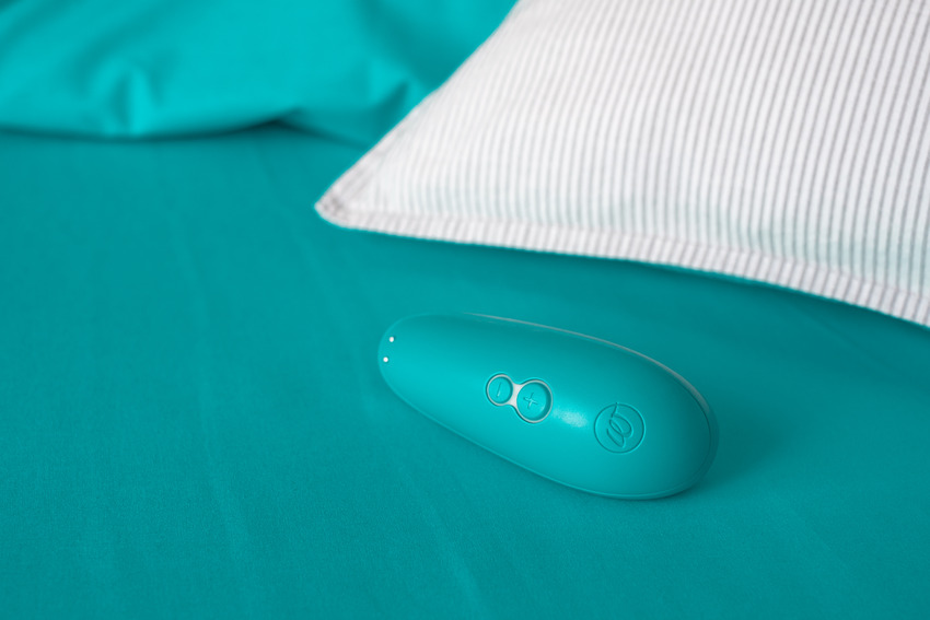 我們想通知您,適用於 Wow Tech 產品(ROMP、Womanizer、We-Vibe、Arcwave)的充電器適配... Womanizer - Starlet 3 入門級陰蒂吸啜器 - 藍綠色 照片-9