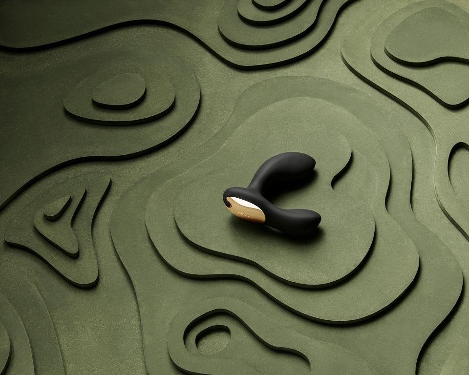 HUGO 2 is an app-connected prostate massager with four power... Lelo - Hugo 2 APP Prostate Massager - Black photo-3