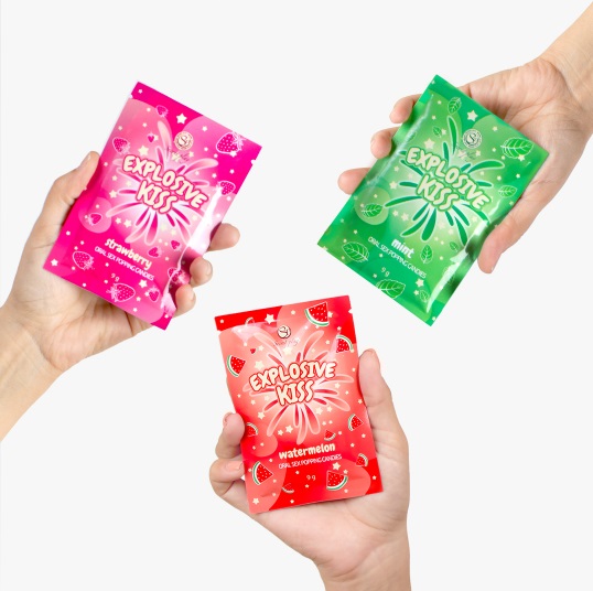 You don’t know how to innovate in oral sex and you think you... Secret Play - Popping Candies - Strawberry photo-8