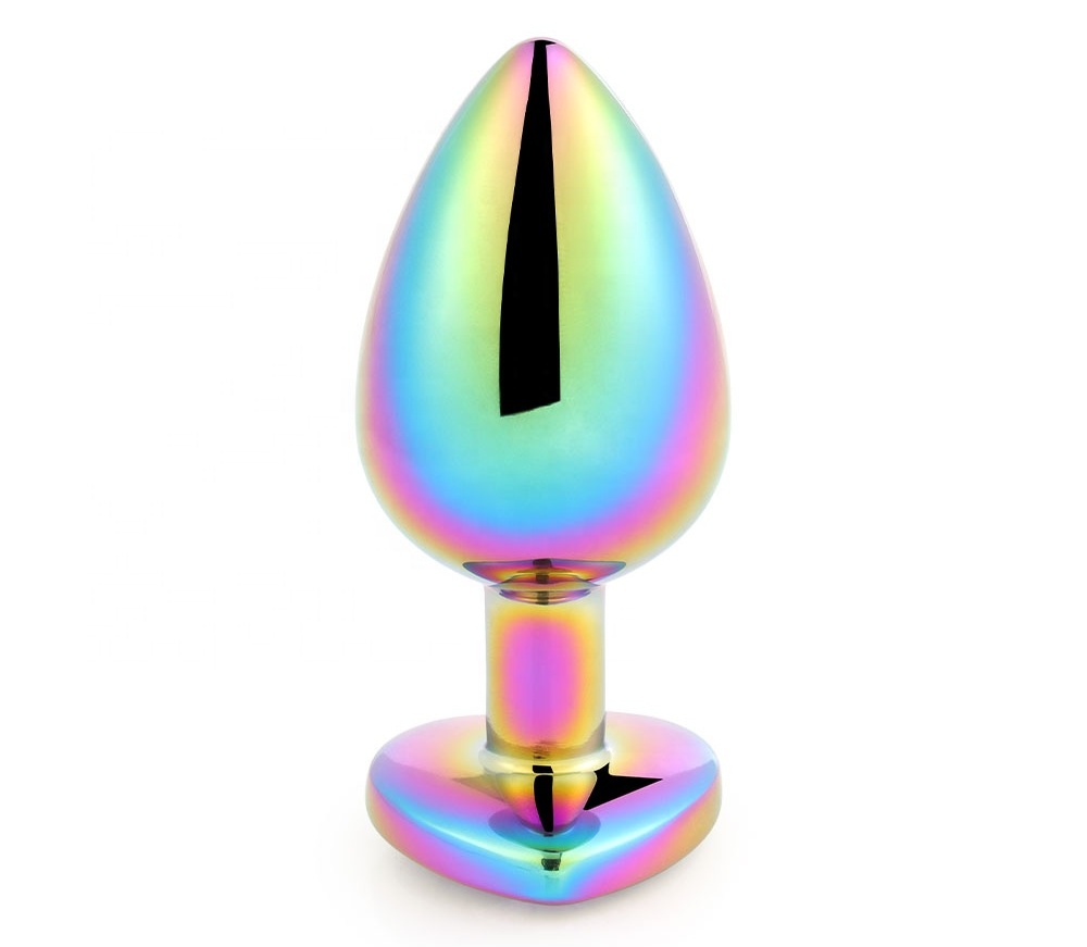 The Rainbow Heart Butt Plug features its radiant rainbow hue... MT - Heart Butt Plug S - Rainbow photo-3