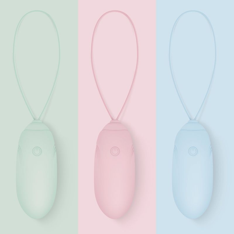 Luv Egg is a cheerful and accessible brand for women or coup... Luv Egg - Vibro Egg w Remote Control - Green photo-10