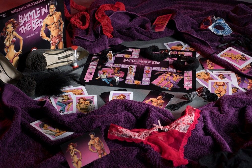 This seductive board game is perfect for couples who are new... Bohema Games - Battle in the Bed photo-5