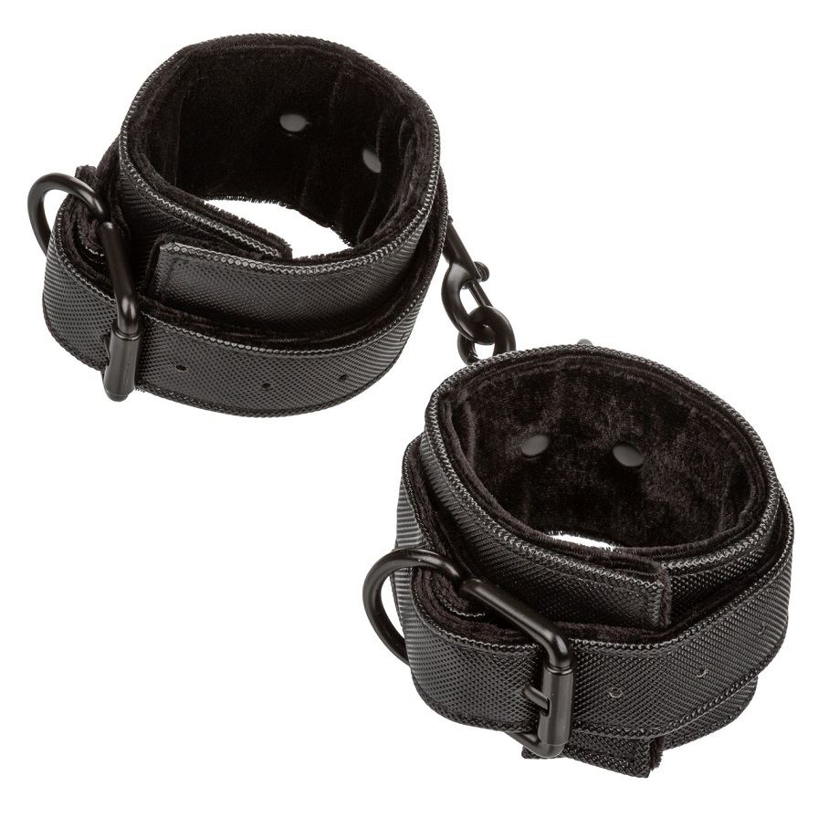 Just get on the bed and stay there in Boundless Wrist Cuffs.... CEN - Boundless Wrist Cuffs - Black photo-5