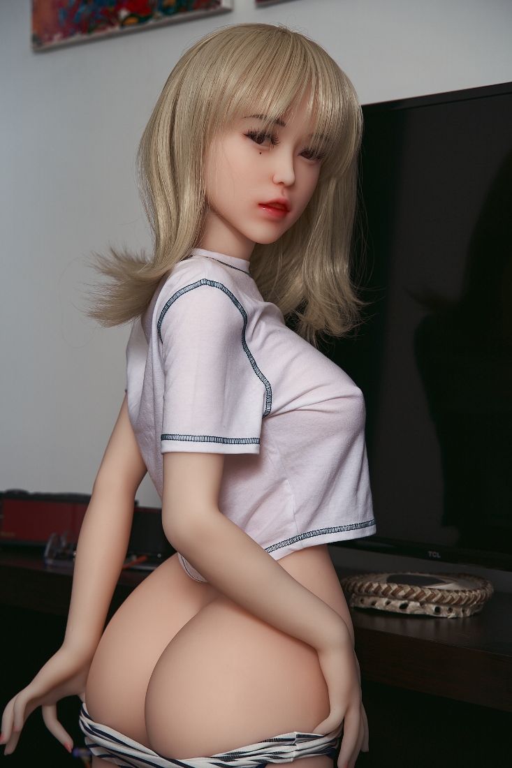 To check the sample of realistic doll visit our showroom.... Miho Japanese Realistic Sex Doll, E-Cup, Ultra Soft Silicone 140 cm (4’6 ft) photo-10