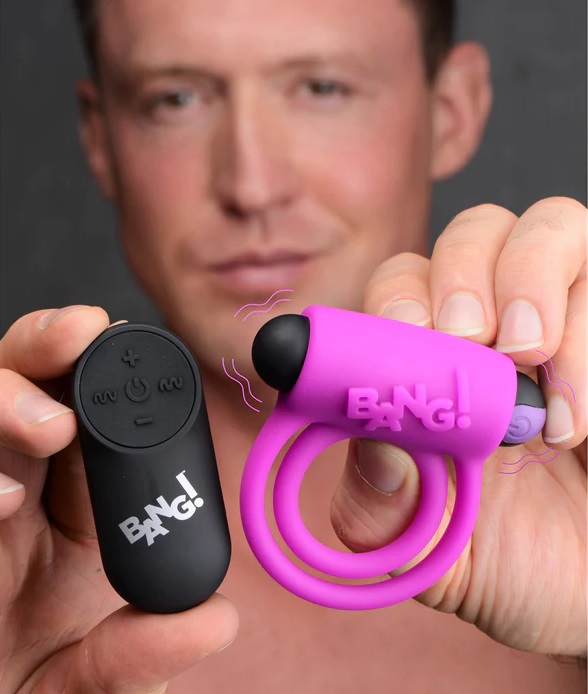 Enhance your cock with this velvety silicone ring and vibrat... Bang! - 28X Vibro Cock Ring - Purple photo-2