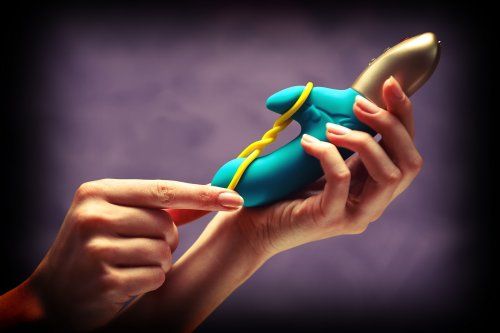 The neon yellow band on this rechargeable MiniVIBRATOR exude... Fun Factory - Vibe Amorino USB - Petrol photo-11