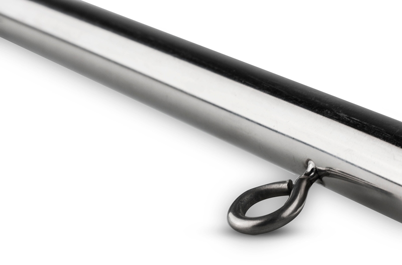 You are in charge when your partner wears this spreader bar ... Sinner Gear - Spreader Bar 30cm - Silver photo-3