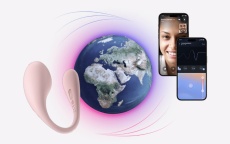 Kiiroo - Spot APP 智能遥控 可穿戴震蛋 - 粉红色 照片