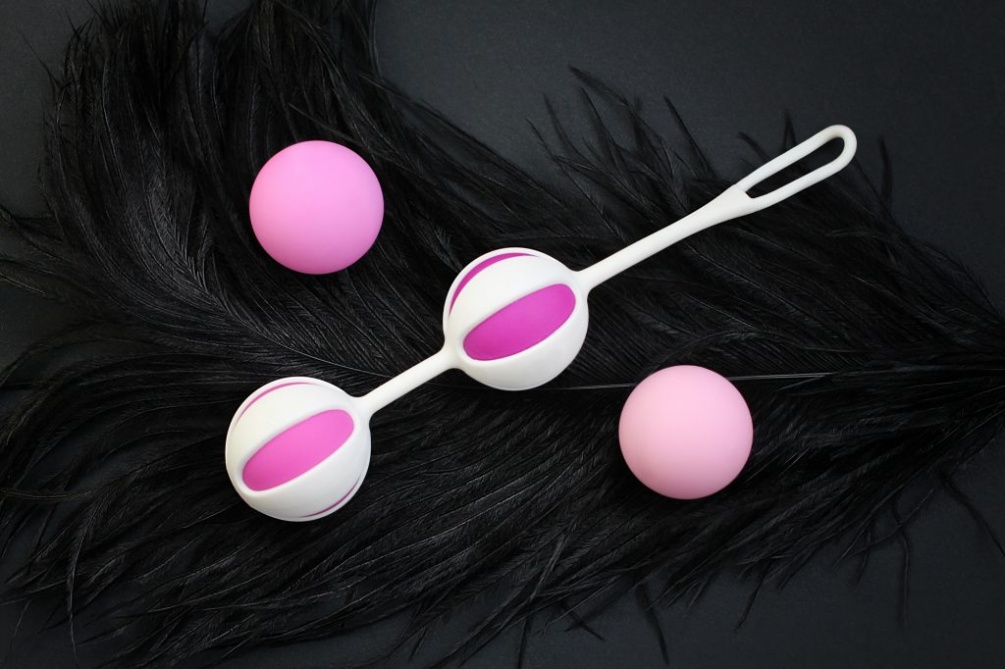 Geisha balls² are a new generation of Kegel balls.
The new... Gvibe - Geisha Balls 2 - Pink photo-3