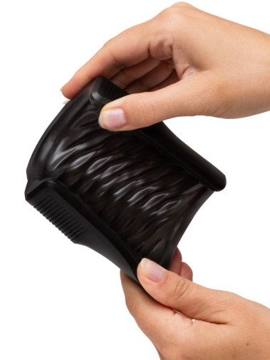 Arcwave - Zing Vibro Stroker - Black  photo