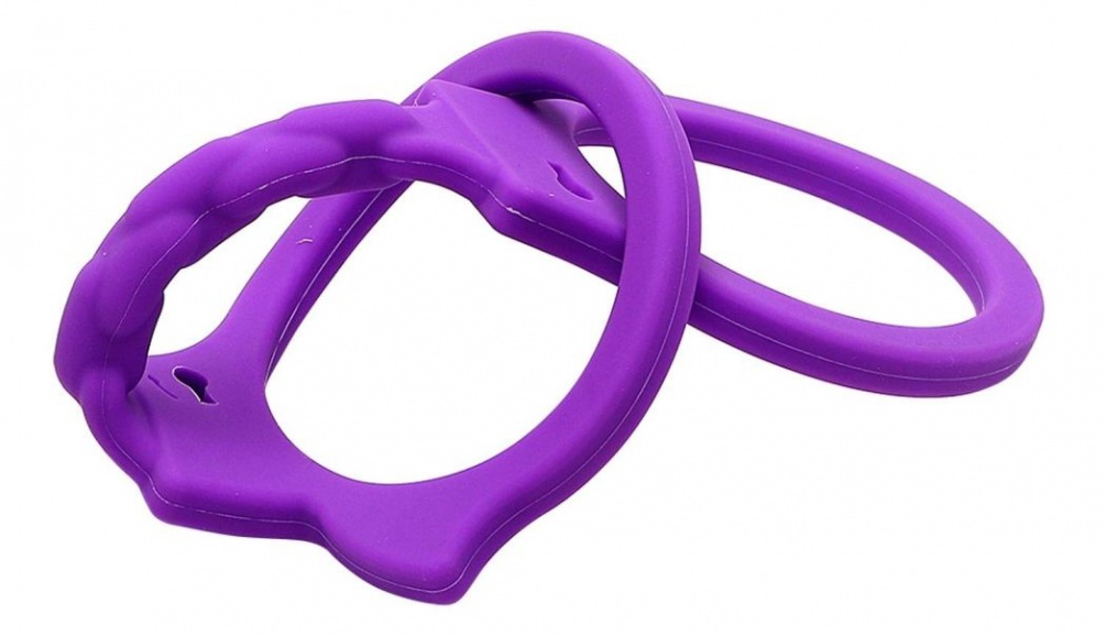 Add a dash of excitement to your playtime with the ToyJoy St... ToyJoy - Stretchy Fun Cuffs - Black photo-3