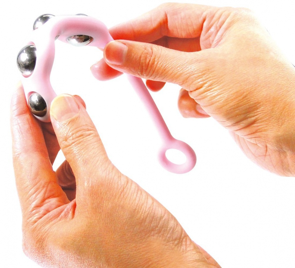 With the metal beads created by mode design, you will be ab... Mode Design - Metal Soul - Pink photo-2