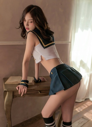 Costume Garden - GB-656 Reiwa Sailor Costume M photo