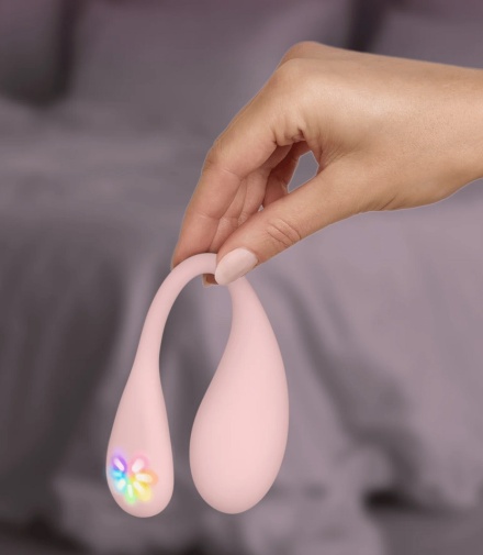 Kiiroo - Spot APP 智能遥控 可穿戴震蛋 - 粉红色 照片