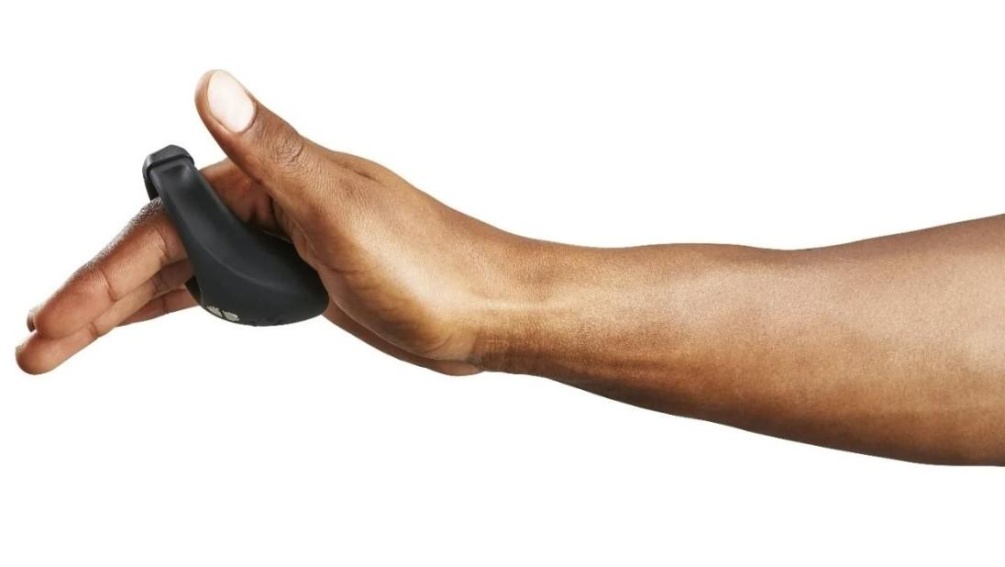 Tease Us is a set of app-controlled wearable stimulation rin... We-Vibe - Bond Tease us Set - Black photo-4