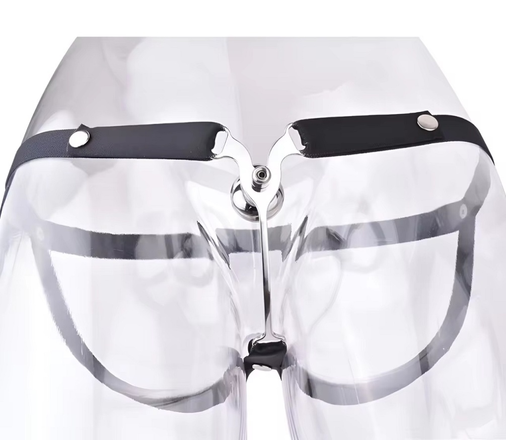 Material: 304 Stainless steel
Cage length: 135mm
Net weight:... FAAK - Sissy Chasity Belt 13.5cm - Black photo-2