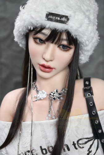 Mei 丰满身材超巨乳韩系魅惑美女 精致妆容超柔软矽胶仿真性爱娃娃 165 cm 照片