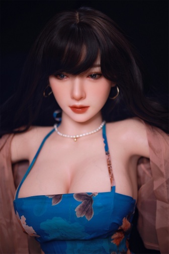  Stacey 亞洲仿真實體娃娃，巨乳，超軟矽膠 163 cm（5'3 英尺） 照片
