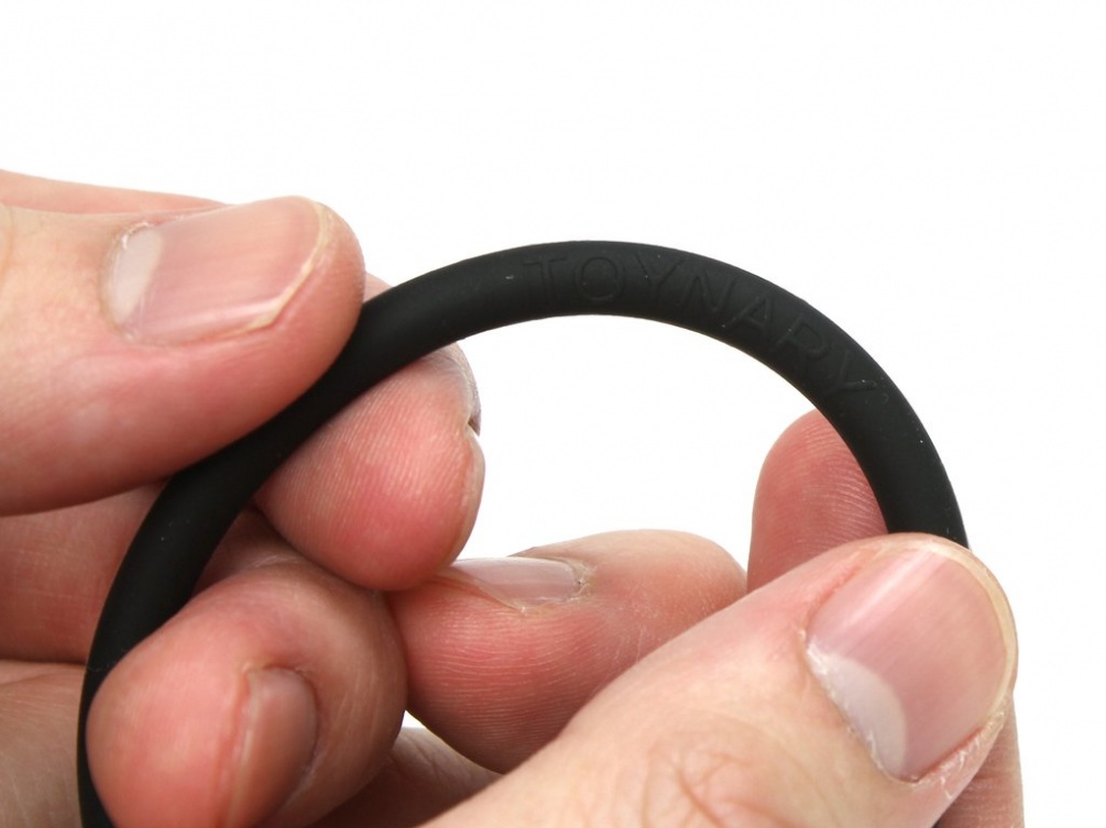 This trio of Toynary cock rings are made of medical grade pu... Toynary - CR01 Normal Cock Rings - Black photo-7