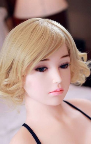  Nicole 欧洲仿真实体娃娃，丰腴身材，超软TPE 160 cm（5’2 英尺） 照片