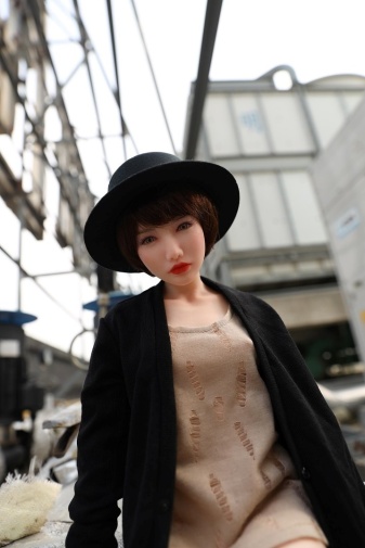 Reka Mini Realistic Sex Doll, Small Breasts, Ultra Soft Silicone 60 cm (2 ft) photo