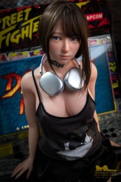 Lina 阳光火辣性感女模特 C罩杯 柔软矽胶仿真性爱娃娃 148 cm 照片
