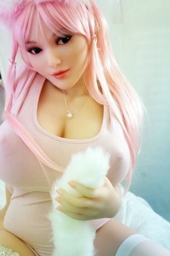 Sayuri 迷你性感巨乳小淫娃 附口交超柔軟TPE仿真性愛娃娃 135 cm 照片