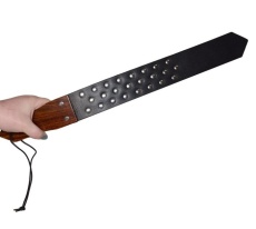 Prowler - Leather and Wood Studded Paddle - Black 照片