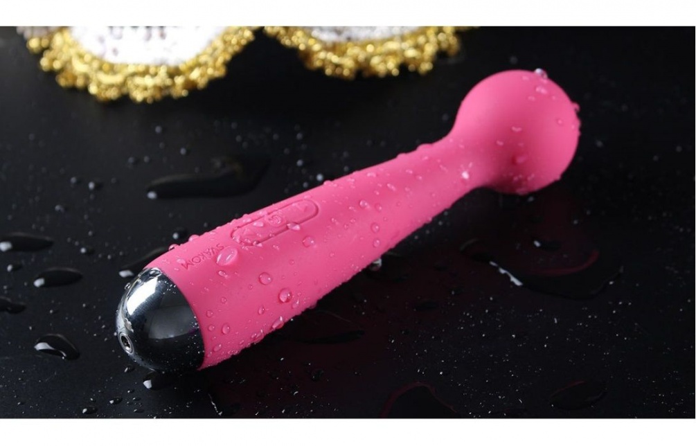 迷你艾玛是一款艾玛缩小版的权杖女性AV震动棒。她是专门为那些喜欢中小型AV震动棒,但仍需要更大的力量和功用的AV震动棒。... SVAKOM - Emma 迷你手持式按摩棒 - 红色 照片-8