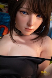 Lina 阳光火辣性感女模特 C罩杯 柔软矽胶仿真性爱娃娃 148 cm 照片