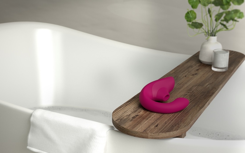 Blend is Womanizer’s easy-to-use rabbit vibrator made for si... Womanizer - Blend Air Rabbit Vibrator - Pink photo-12