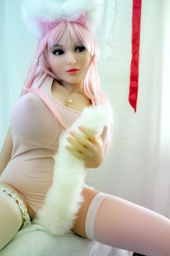 Sayuri 迷你性感巨乳小淫娃 附口交超柔軟TPE仿真性愛娃娃 135 cm 照片