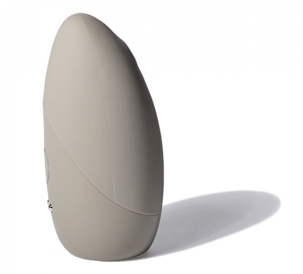 Set the speed of your sensations with patent-pending Percuss... Lora DiCarlo - Carezza Clitoral Massager - Beige photo-4