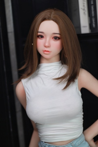 Amber Japanese Realistic Sex Doll, Skinny Body, Ultra Soft Silicone 165 cm (5’4 ft) photo