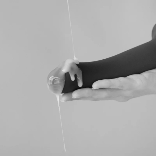 Strap-On-Me - 噴水仿真陽具 細碼 - 黑色 照片