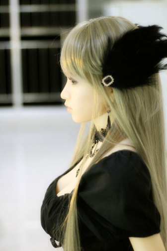 Ingrid 欧美风情纤瘦身型端庄大风深情女孩 附口交超柔软TPE仿真性爱娃娃 148 cm 照片