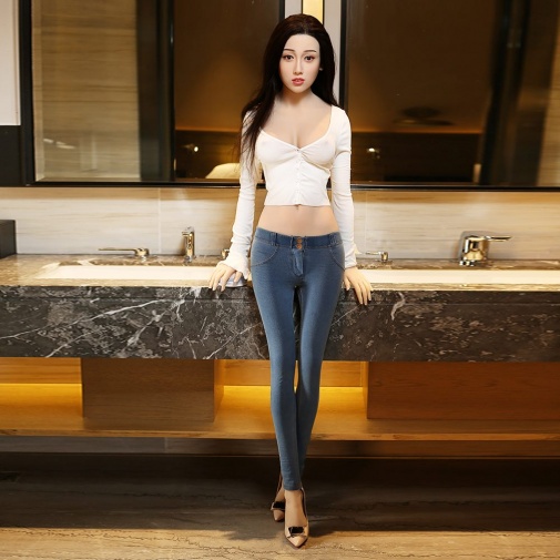 Satoyo Asian Curvy Realistic Sex Doll, Big Breasts, Ultra Soft TPE 166 cm (5’4 ft) photo