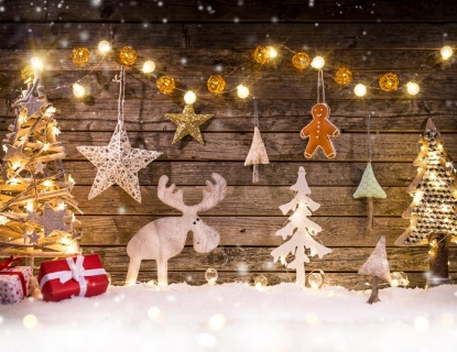 Dazzling Christmas discounts are our holiday gift to you Dazzling Christmas discounts are our holiday gift to you