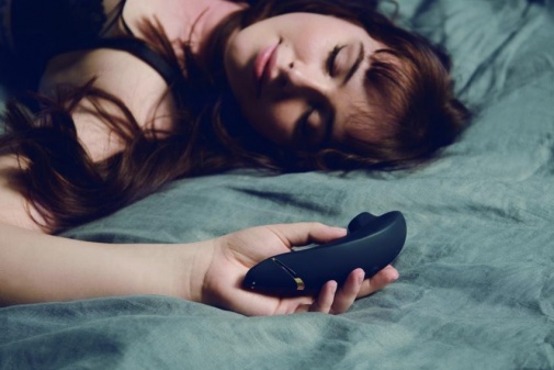Womanizer - Premium 2 - Black photo