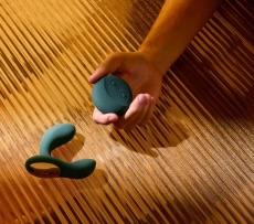 Lelo - Hugo 2 Remote Massager - Black photo
