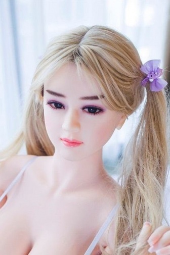 Novia 火辣身材超巨乳金发尤物 附口交超柔软TPE仿真性爱娃娃 140 cm  照片