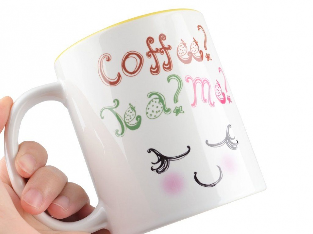 Women are always caring. So, “Coffe, Tea or ME?”. This funny... Toynary - Funny Mug - Coffee, Tea or Me? photo-3