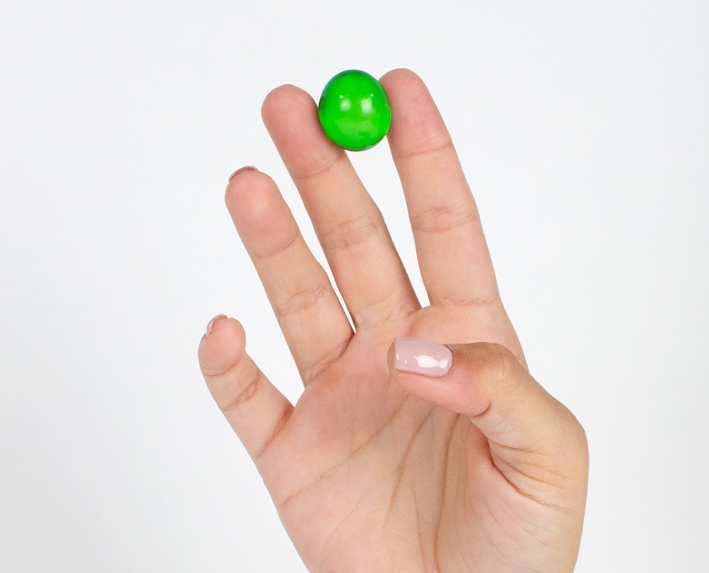 Dare to try the Brazilian balls that will not leave you indi... Secret Play - Brazilian Balls Oil Set - Vibro Effect photo-3